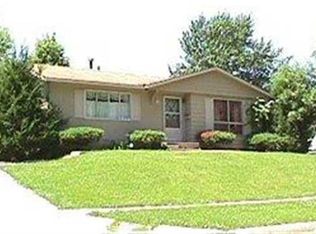 109 Shrader Rd, Iowa City, IA 52245