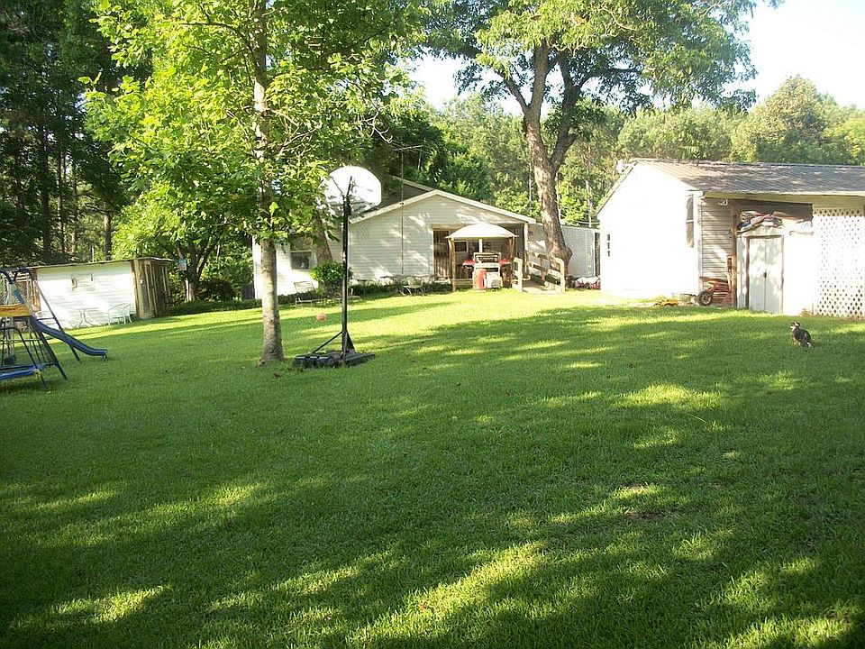 2nd image of 1348 Wisteria Ln
