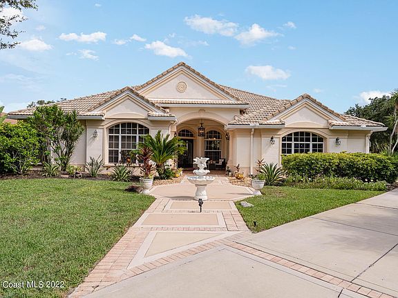 2nd image of 309 Sandhurst Dr