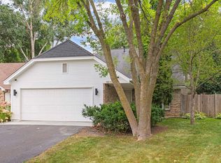 18701 Clear View Dr, Minnetonka, MN 55345