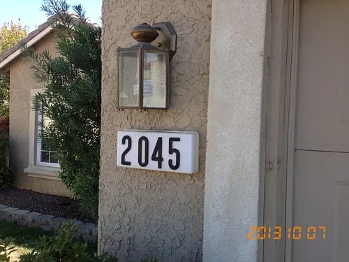 2045 Butterfield Ln photo 1
