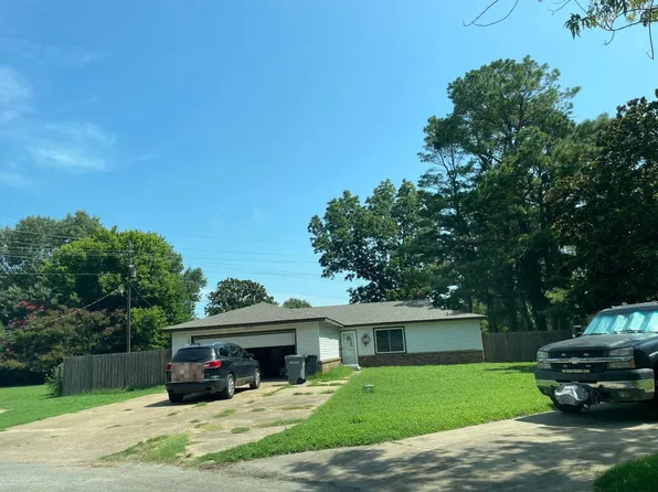 3900 Evandale St, Jonesboro, AR 72401