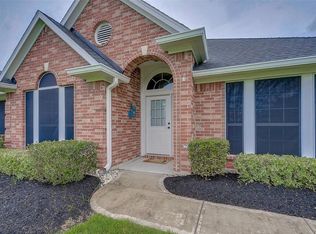 9719 Piney Point Cir, Needville, TX 77461