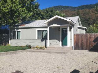 116 S First St, Dunsmuir, CA 96025