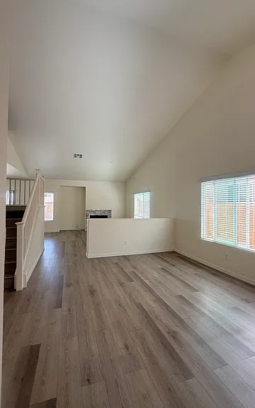 13569 Fullerton Ln — Photo 7