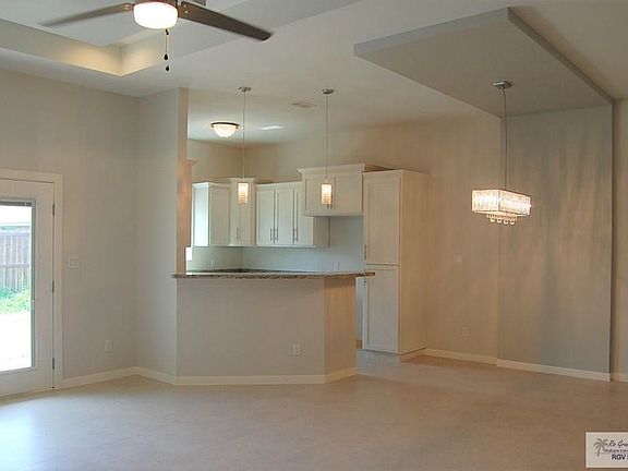 4th image of 7109 Caribbean Dr