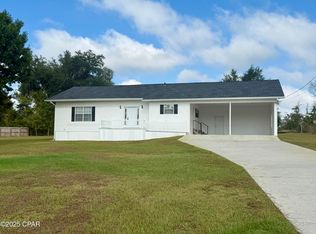 4923 Flynt Dr, Marianna, FL 32446