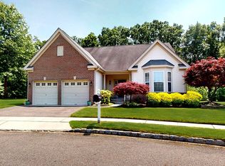58 Morning Glory Dr, Marlton, NJ 08053