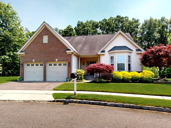 58 Morning Glory Dr, Marlton, NJ 08053