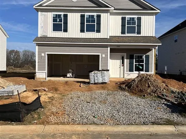 2944 Wild Turkey Dr, Effingham, SC 29541