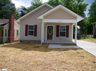 212 Forest St, Greer, SC 29650