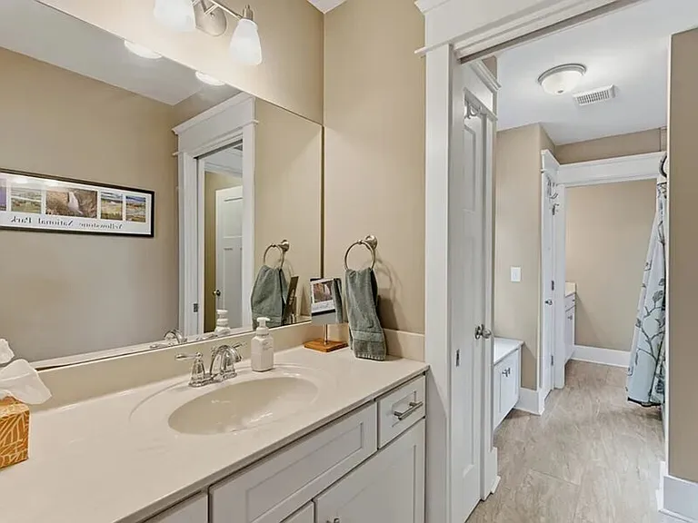 6012 Louisiana Ave #B — Photo 38