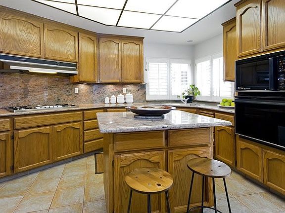 5th image of 1199 Quail Creek Cir