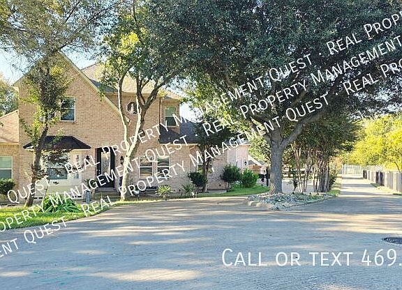 2nd image of 2522 Waterstone Dr