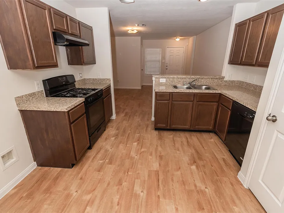 12615 Wild Columbine Rd