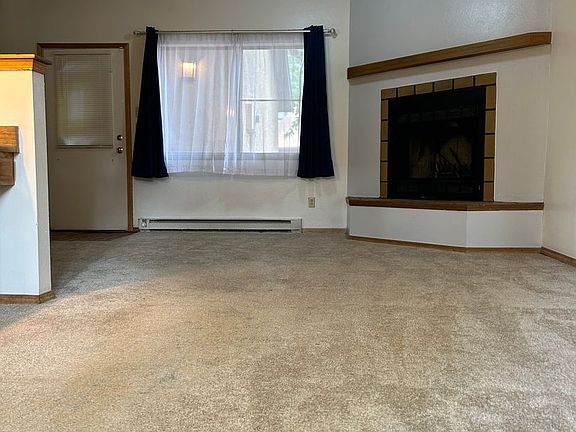 2nd image of 5032 Rainbow Harbour Cir