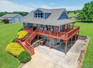 17935 Lakeside Estates Rd, Athens, AL 35614