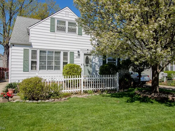 380 Blissfield Dr, Willowick, OH 44095