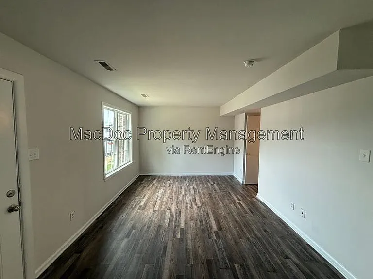 400 Rann Ct — Photo 5