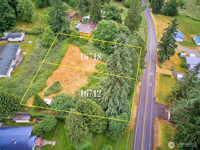 4th image of 16712 SE May Valley Road