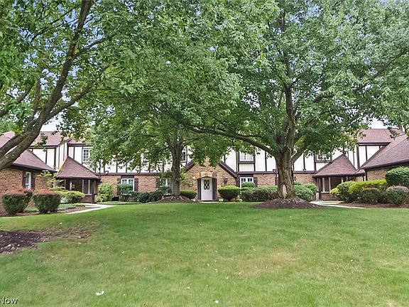 2nd image of 2199 Fairway Blvd