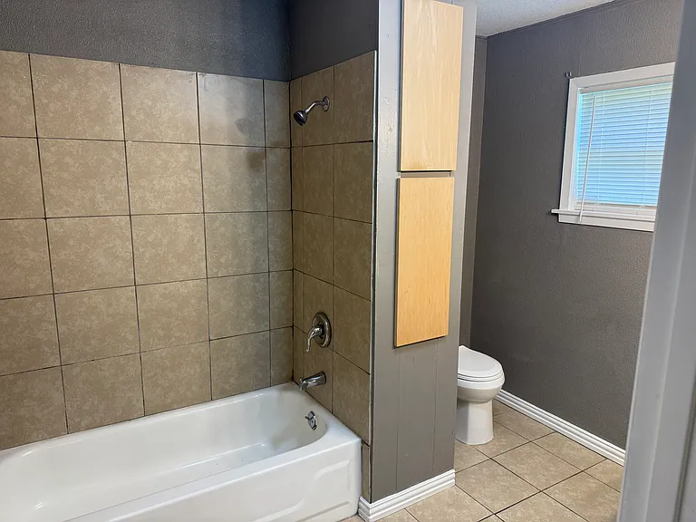 3505 Dalton St — Photo 7