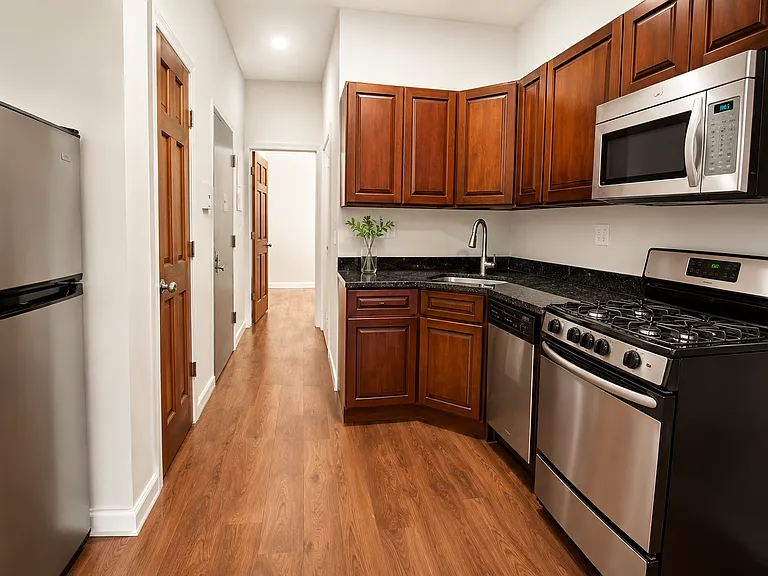 254 Broome St #4 — Photo 5
