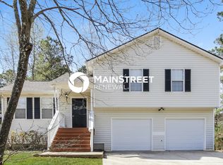 581 Southern Trace Dr, Rockmart, GA 30153