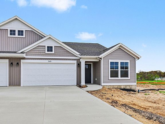 5th image of 949 Scioto Dr NW #17