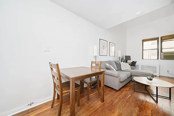 Rented by Living New York | media 3