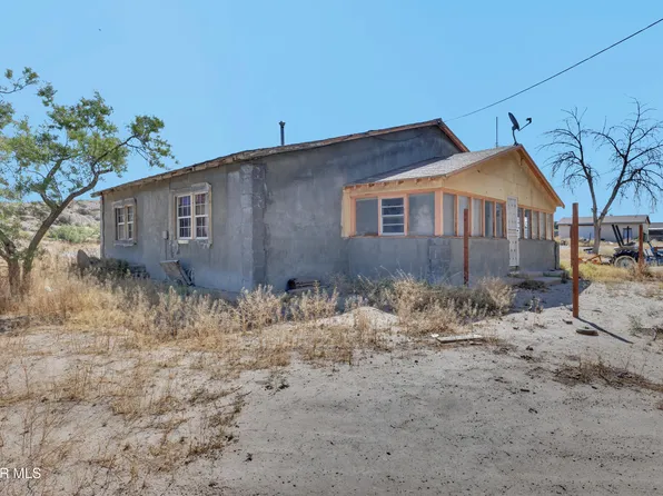 598 Pendale Rd, El Paso, TX 79907