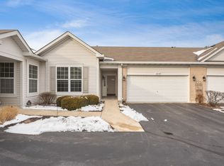 1537 W Ludington Cir, Romeoville, IL 60446