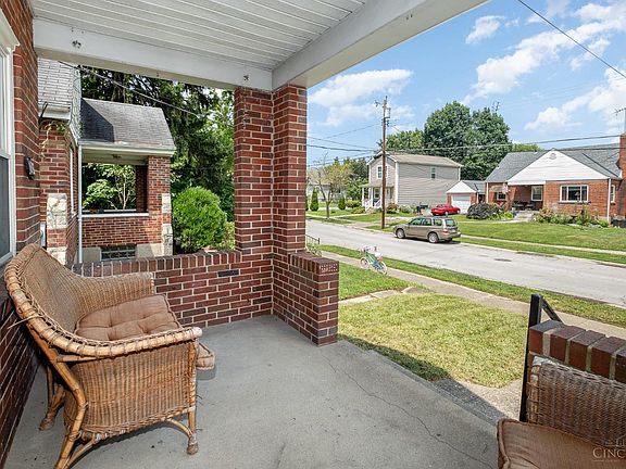 3rd image of 6713 Britton Ave