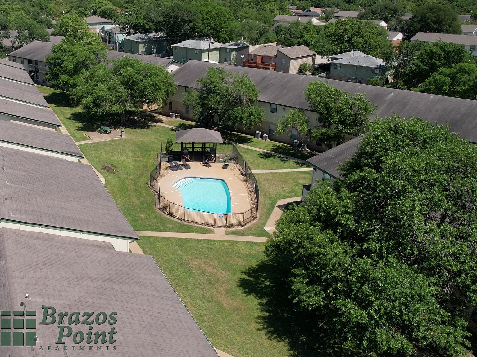 Brazos Point Apartments — Photo 2