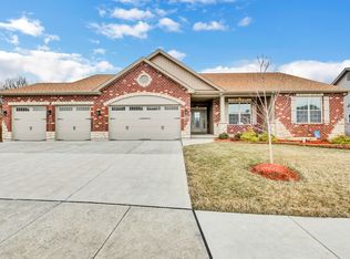 335 Wyndemere Dr, Lake Saint Louis, MO 63367