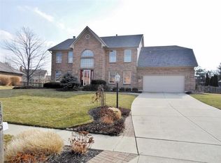 2670 Langtree Ln, Dayton, OH 45458