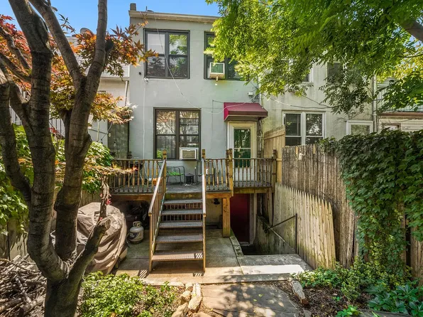 87 16th St, Brooklyn, NY 11215