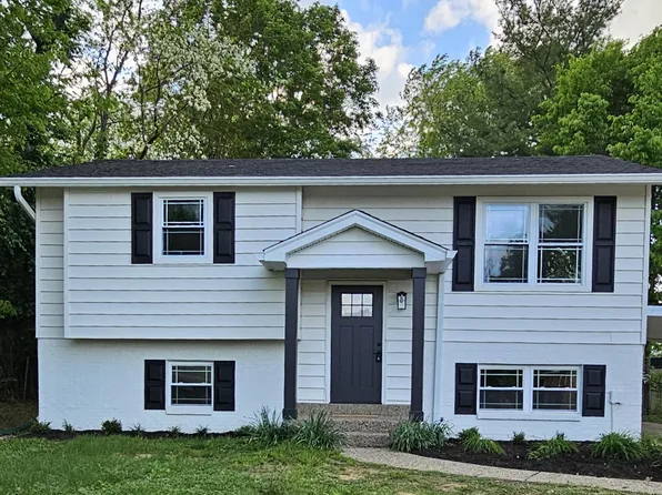 11201 Deham Dr, Louisville, KY 40241