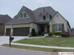 13906 S 27th St, Bixby, OK 74008