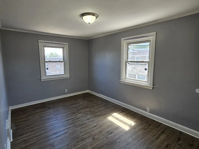 825 McDonald St — Photo 15