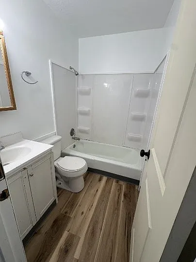 744 E Michigan Ave #11 — Photo 10