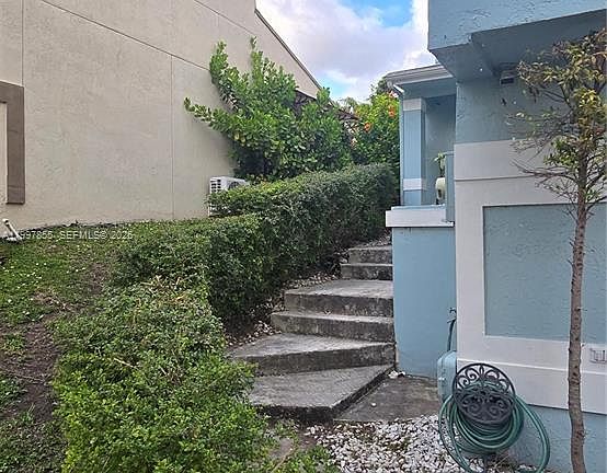 2nd image of 10001 SW 218th St