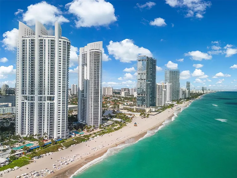 18201 Collins Ave #4606 — Photo 36