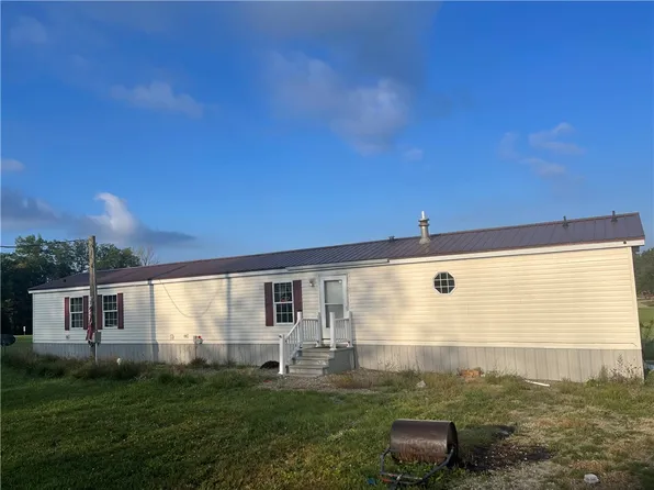 87 Creek Rd, Sugar Grove, PA 16350