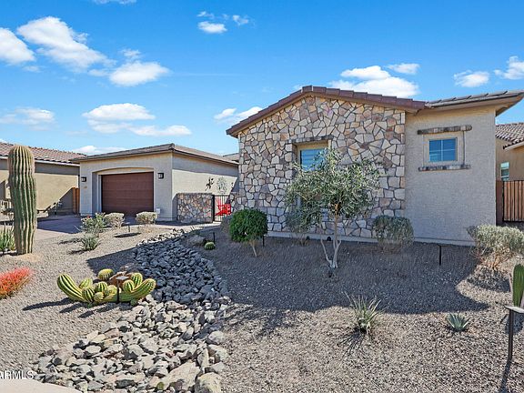 3rd image of 18601 W THUNDERHILL Place