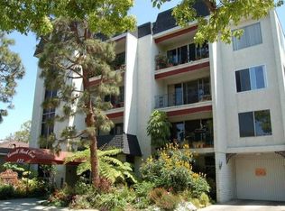 372 Carroll Park E APT 203, Long Beach, CA 90814