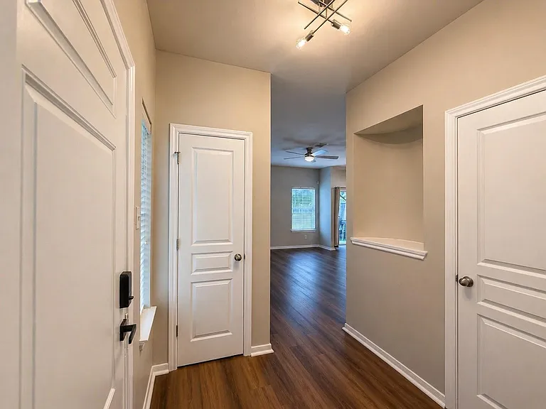 8343 Cassidy Creek Ct — Photo 4