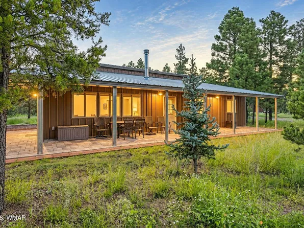 2970 Pine Rim Rd, Overgaard, AZ 85933