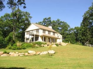 21 Schoolhouse Pond Rd, Charlestown, RI 02813