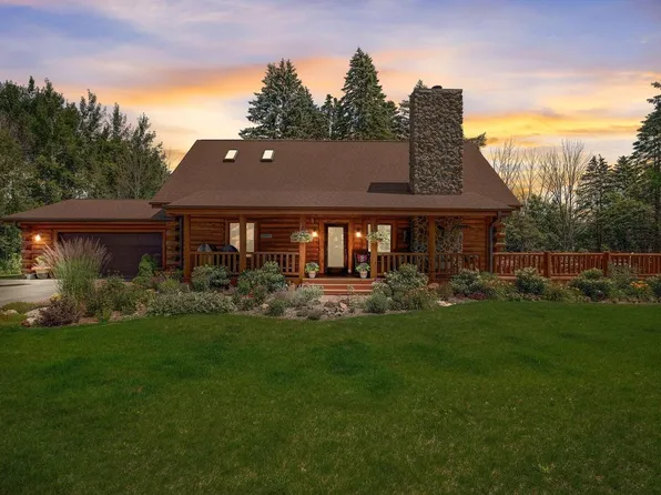 200 Hidden Bluff ROAD, Cedar Grove, WI 53013